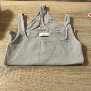 Light Gray Aritzia Babaton Contour Bodysuit in Size Small